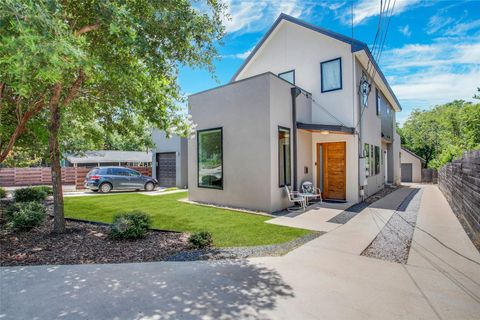 Photo of 5402 Woodrow Ave #B, Austin, TX 78756 (MLS # 9929216)