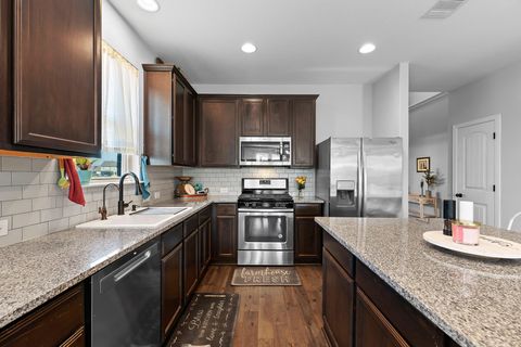 Tiny photo for 20717 Rolling Creek RD, Pflugerville, TX 78660 (MLS # 1389350)