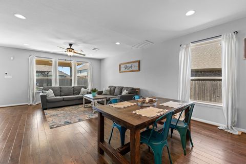 Tiny photo for 20717 Rolling Creek RD, Pflugerville, TX 78660 (MLS # 1389350)