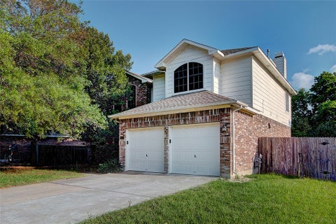 Photo of 13227 Armaga Springs RD, Austin, TX 78727 (MLS # 5444703)