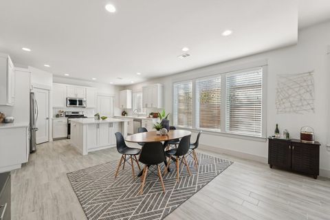 Tiny photo for 3711 Cedar ST, Austin, TX 78705 (MLS # 1173525)