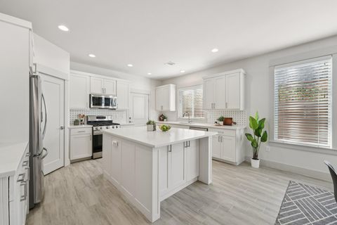 Tiny photo for 3711 Cedar ST, Austin, TX 78705 (MLS # 1173525)