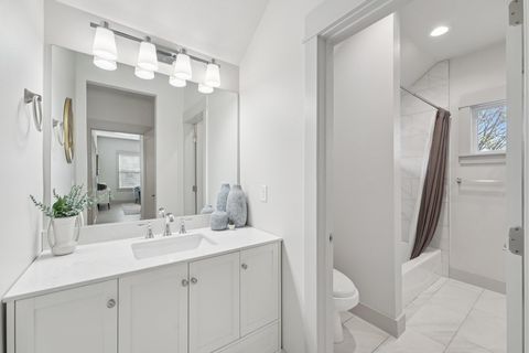 Tiny photo for 3711 Cedar ST, Austin, TX 78705 (MLS # 1173525)