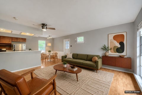 Photo of 8308 HATHAWAY DR, Austin, TX 78757 (MLS # 7406223)