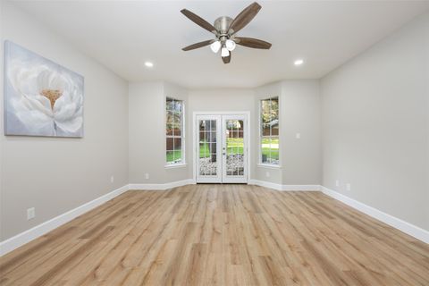 Tiny photo for 126 Copperleaf RD, Lakeway, TX 78734 (MLS # 5227583)