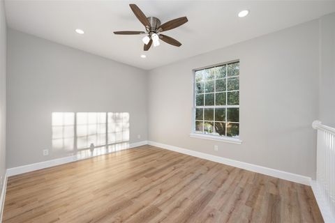 Tiny photo for 126 Copperleaf RD, Lakeway, TX 78734 (MLS # 5227583)