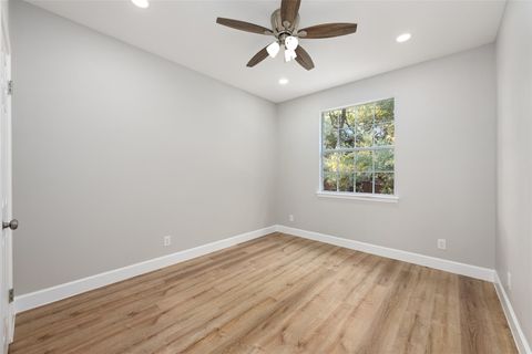Tiny photo for 126 Copperleaf RD, Lakeway, TX 78734 (MLS # 5227583)