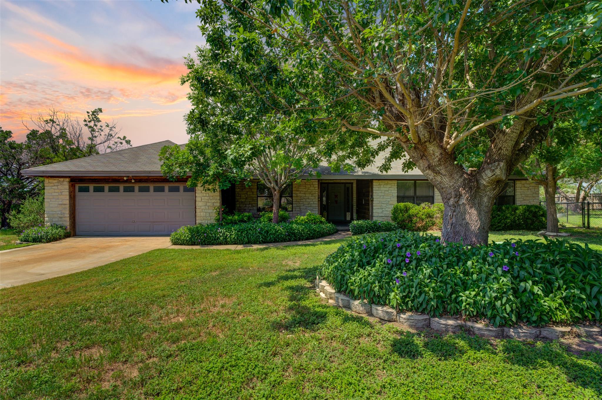 21013 Ridgeview LOOP