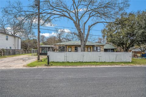 5405 Prock LN Austin TX 78721
