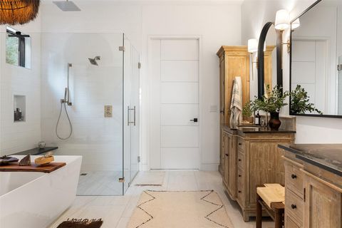 Tiny photo for Spicewood, TX 78669 (MLS # 9765031)