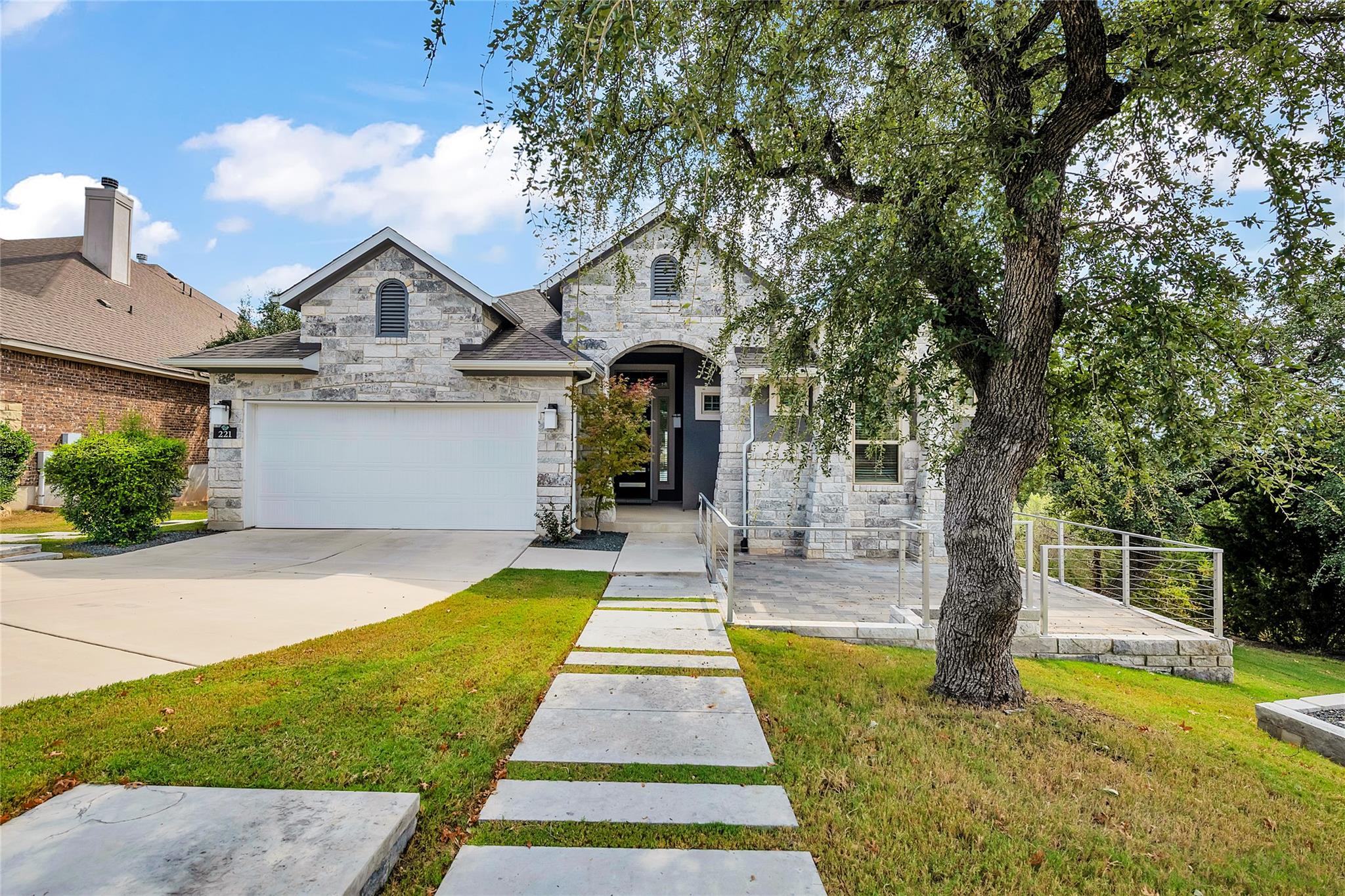 221 Cibolo Ridge Drive DR