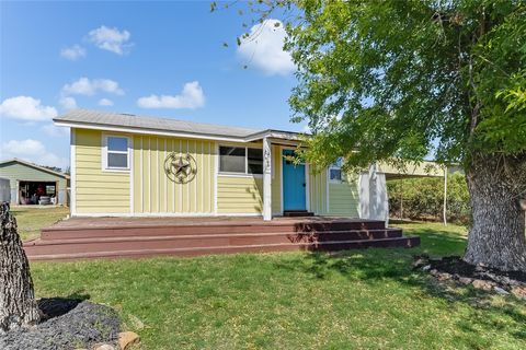 714 Sandy Mountain DR Sunrise Beach TX 78643