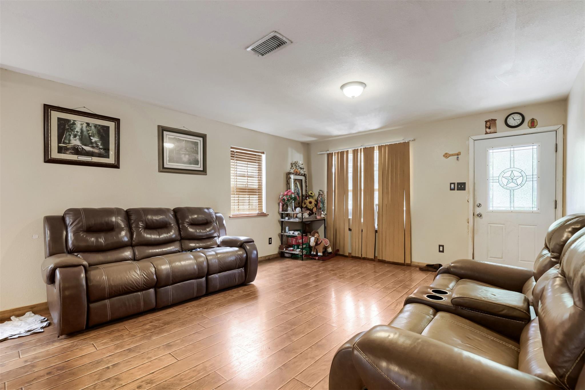 5401 County Road 200