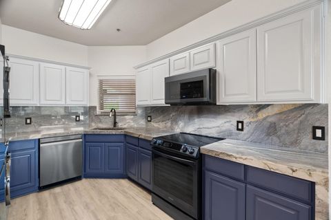 20 Tapatio Springs DR E 206 Boerne TX 78006