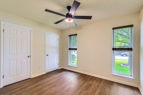 Tiny photo for 2112 Cindy LN, Austin, TX 78727 (MLS # 8556324)