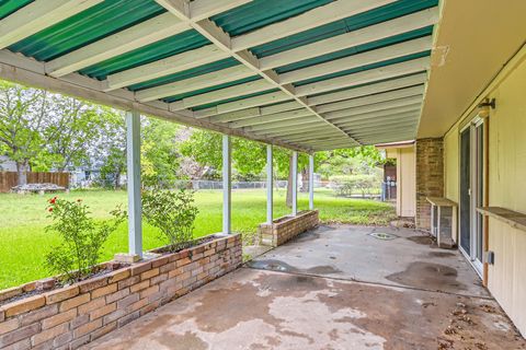 Tiny photo for 2112 Cindy LN, Austin, TX 78727 (MLS # 8556324)
