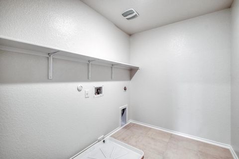 Tiny photo for 18033 Bridled Stallion DR, Manor, TX 78653 (MLS # 9499021)