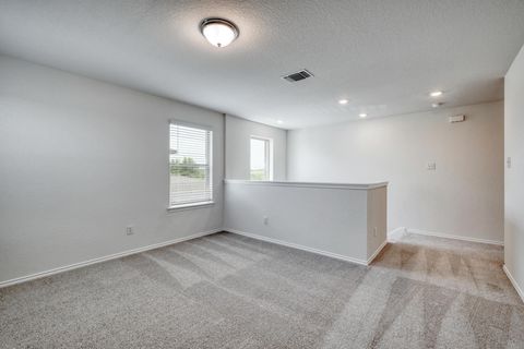 Tiny photo for 18033 Bridled Stallion DR, Manor, TX 78653 (MLS # 9499021)