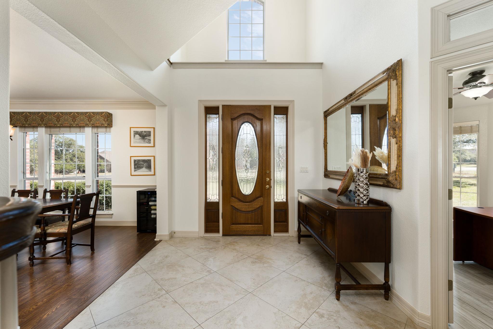 583 W Overlook Mountain RD