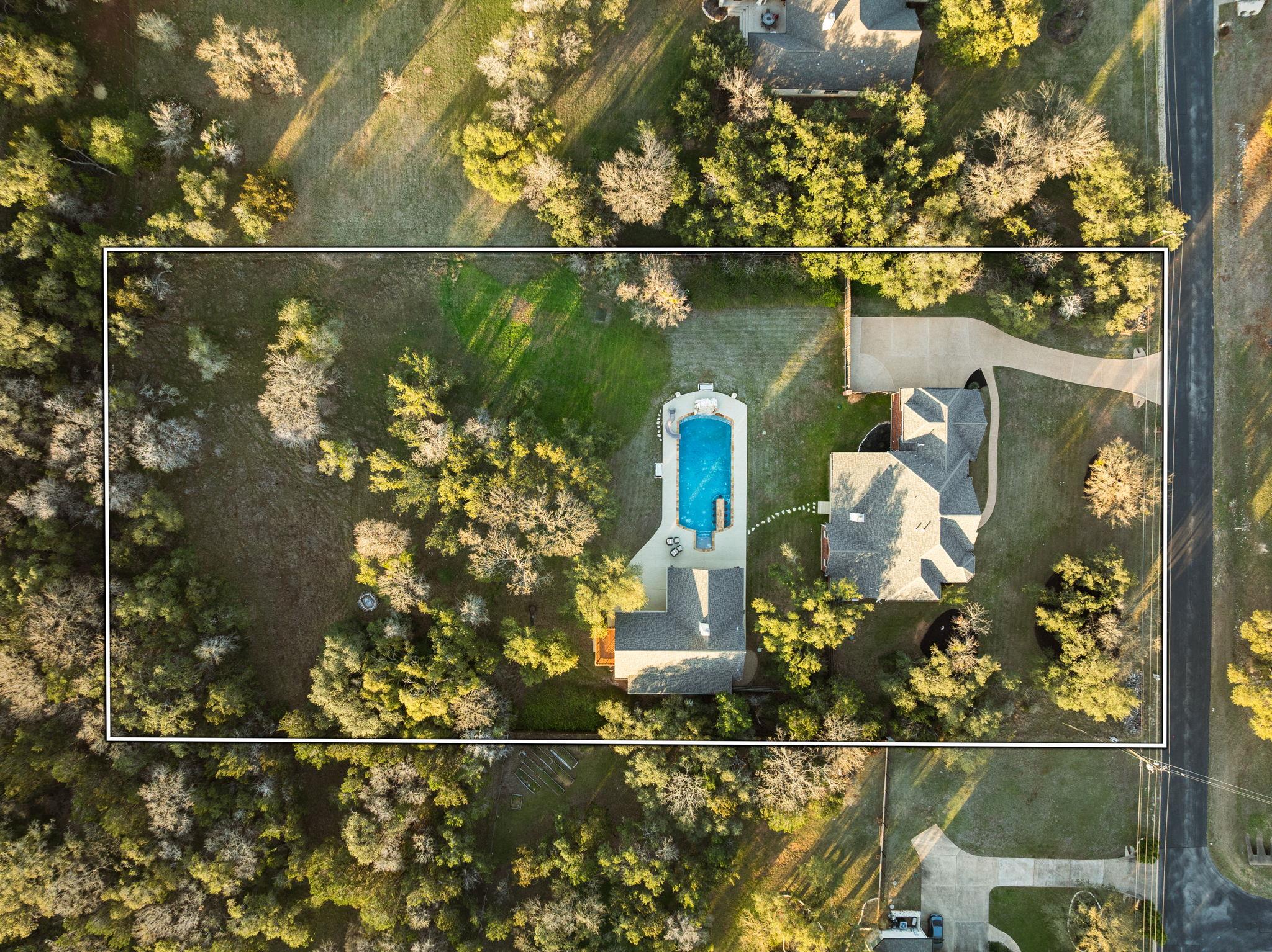 583 W Overlook Mountain RD