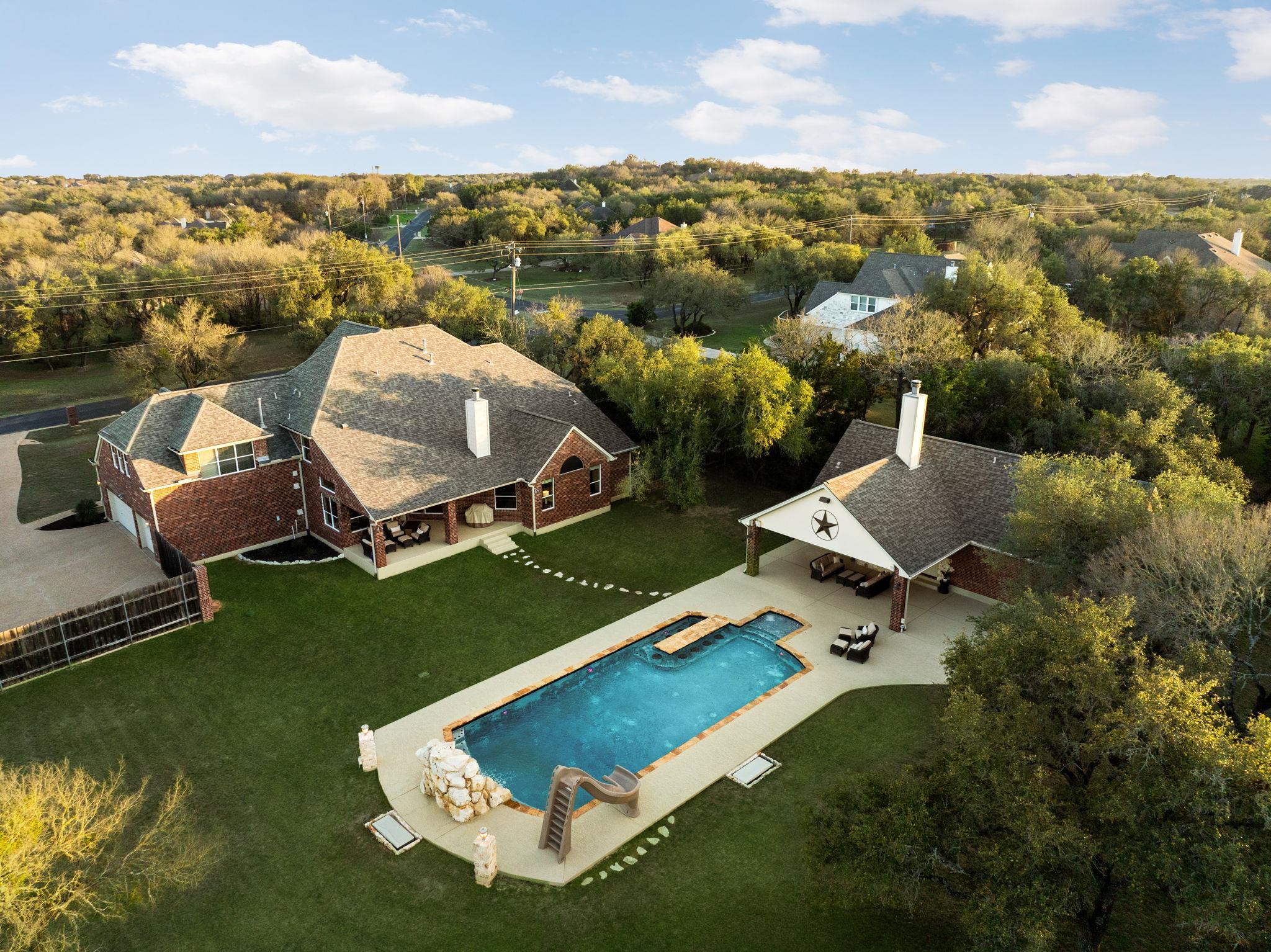583 W Overlook Mountain RD