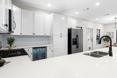 Tiny photo for 2022 E 2nd ST, Austin, TX 78702 (MLS # 7967876)