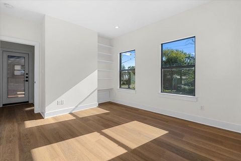 Tiny photo for 2022 E 2nd ST, Austin, TX 78702 (MLS # 7967876)