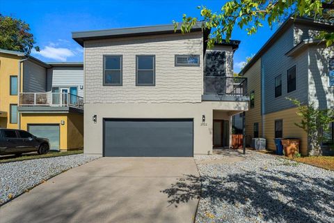 Tiny photo for 2022 E 2nd ST, Austin, TX 78702 (MLS # 7967876)