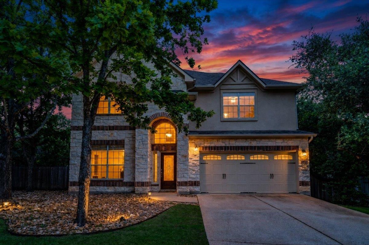 8024 Levata DR