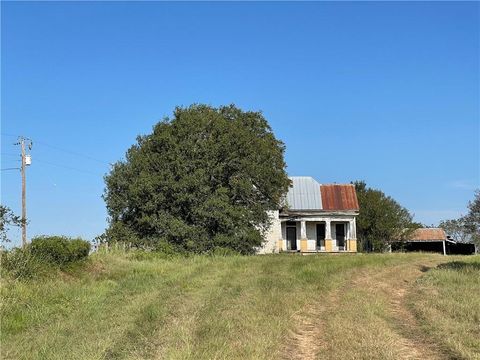 200 Pleasant Grove RD Elgin TX 78621