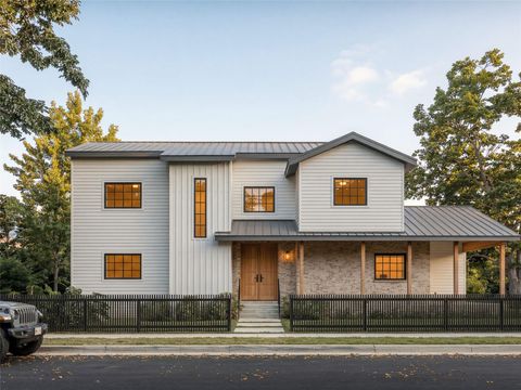 Photo of 514 E Live Oak ST, Austin, TX 78704 (MLS # 4163358)
