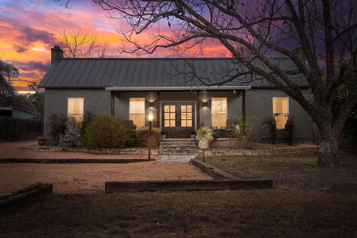 406 Cross Mountain DR