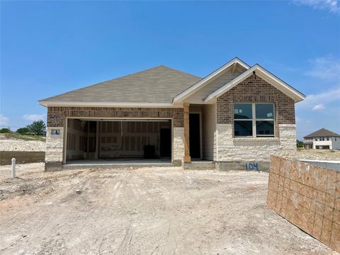 104 Brislecone PASS Hutto TX 78634