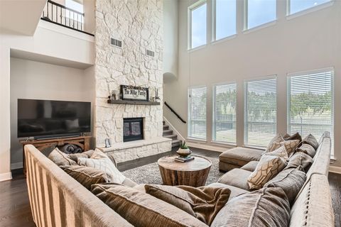 Tiny photo for 921 Morning Moon CIR, Austin, TX 78732 (MLS # 6692142)