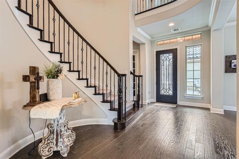 Tiny photo for 921 Morning Moon CIR, Austin, TX 78732 (MLS # 6692142)