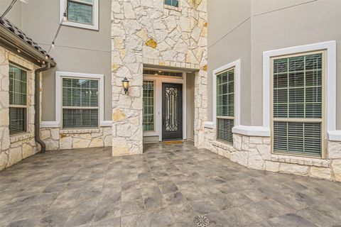 Tiny photo for 921 Morning Moon CIR, Austin, TX 78732 (MLS # 6692142)