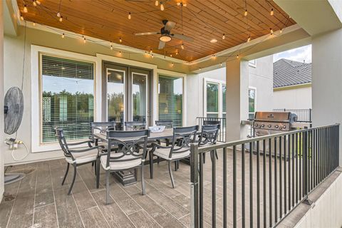 Tiny photo for 921 Morning Moon CIR, Austin, TX 78732 (MLS # 6692142)