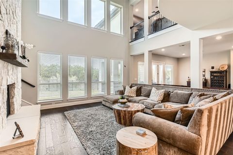 Tiny photo for 921 Morning Moon CIR, Austin, TX 78732 (MLS # 6692142)