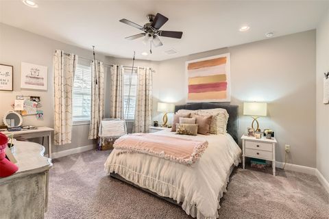 Tiny photo for 921 Morning Moon CIR, Austin, TX 78732 (MLS # 6692142)