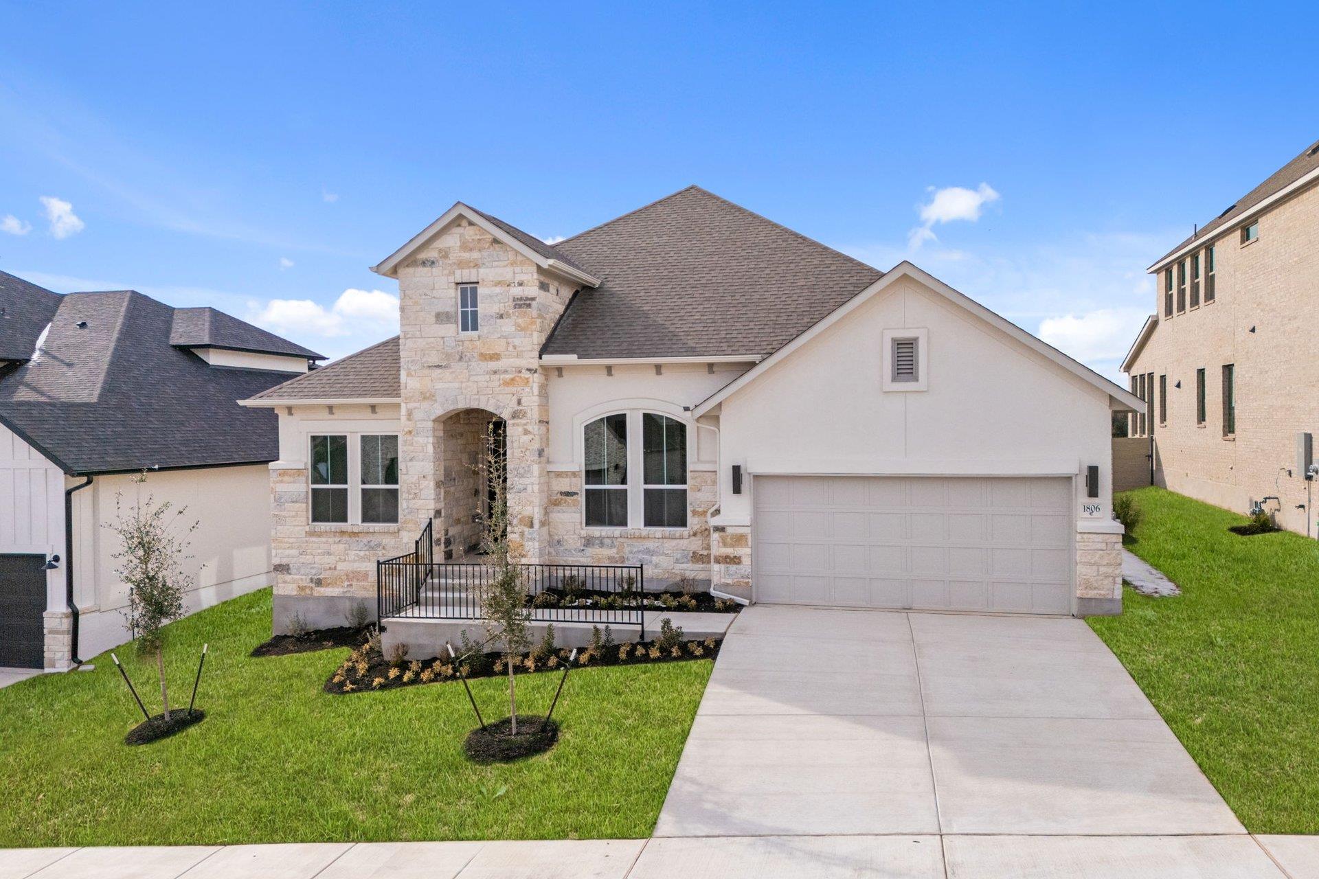 1806 Crimson Sunset DR