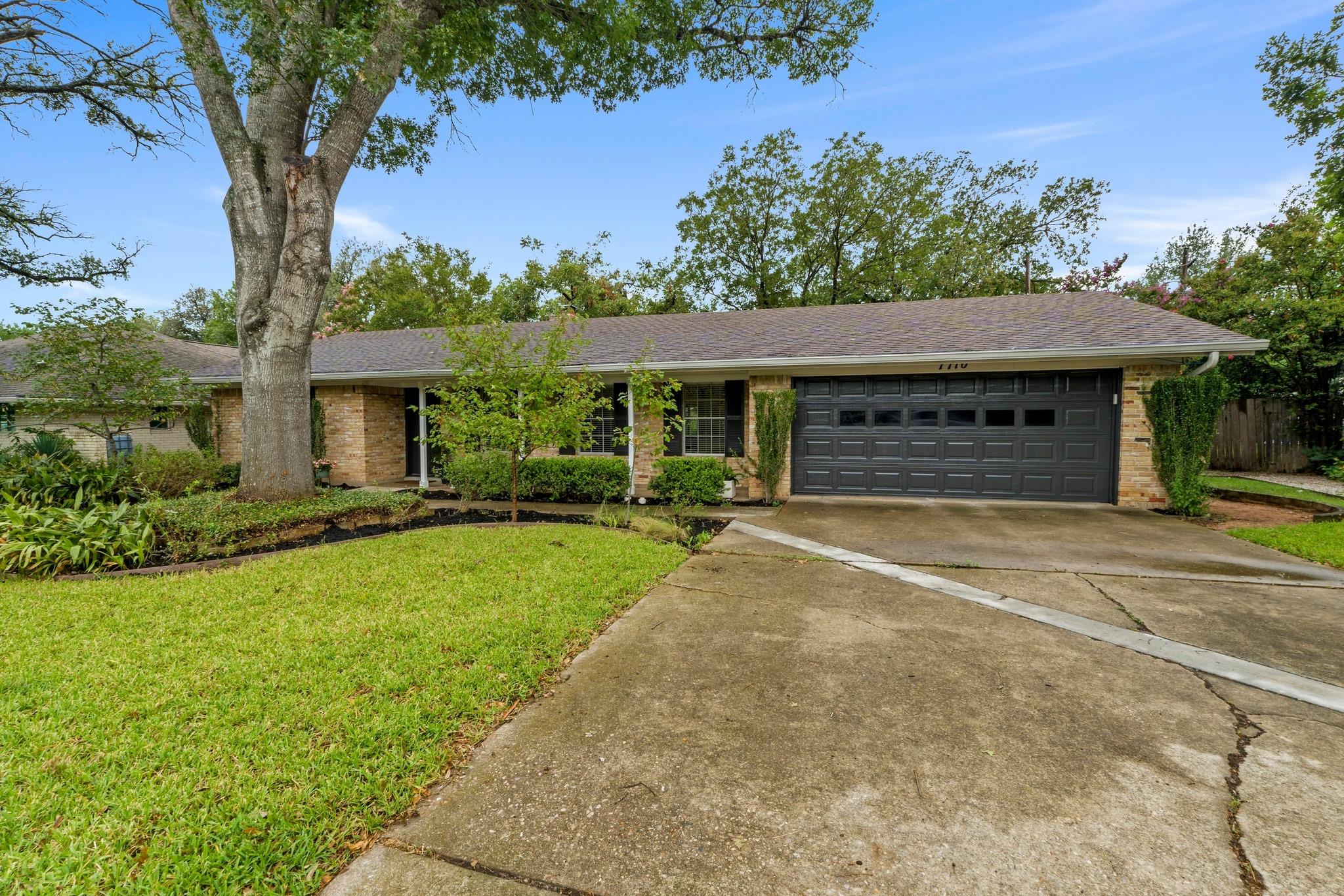 7710 Shoal Creek BLVD