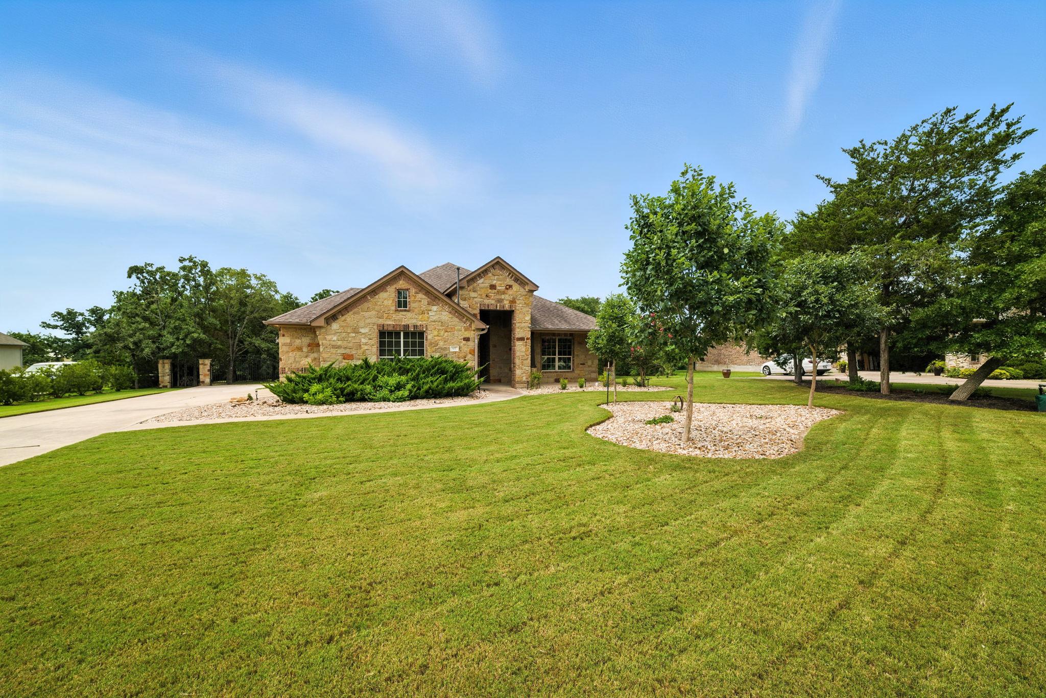 107 Tylee CIR