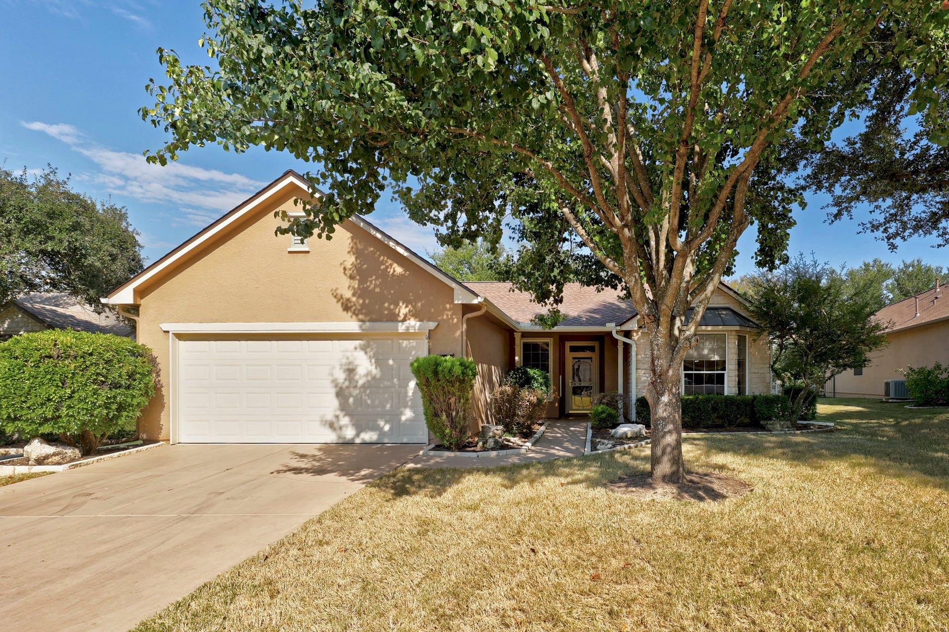 112 Camp DR