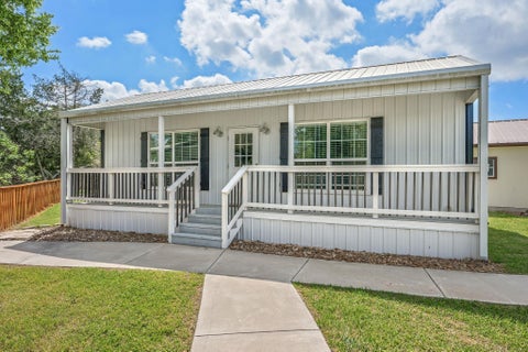 Photo of 412 Leaning Oak LN, Somerville, TX 77879 (MLS # 1955833)