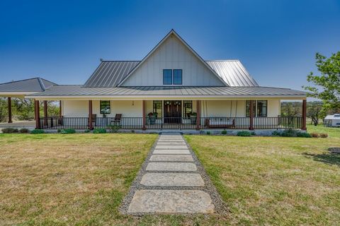 452 Sandy Cemetery Rd. Johnson City TX 78636