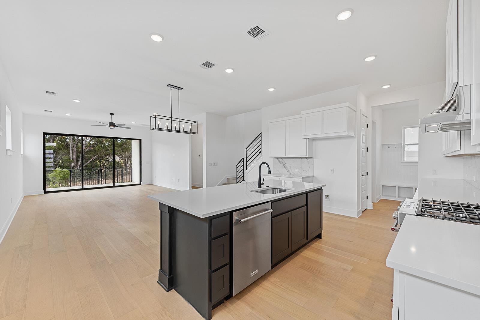 401 Austin Heights RD