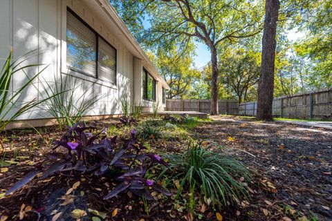 Tiny photo for 3403 Palomar LN, Austin, TX 78727 (MLS # 9759703)