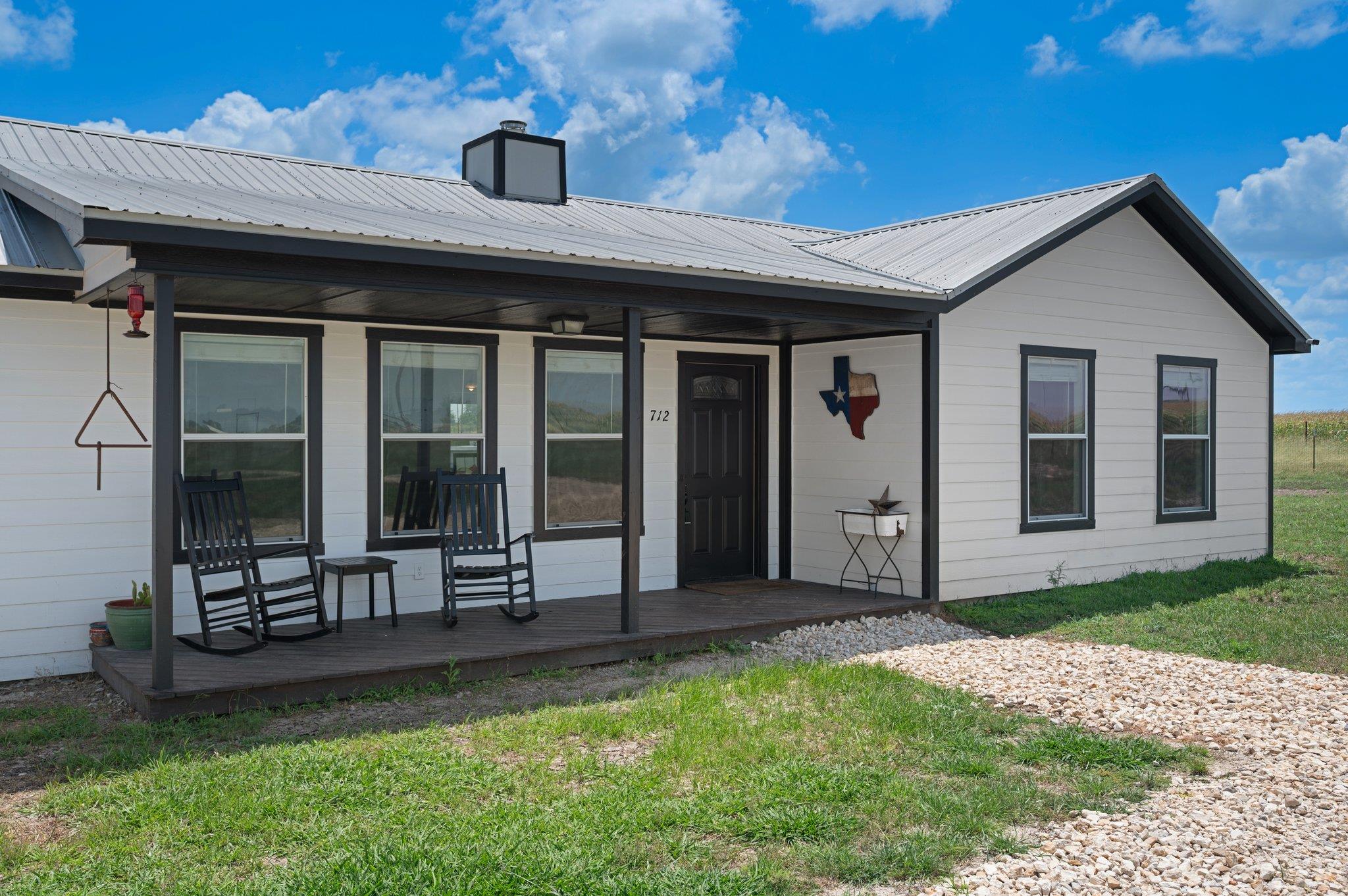712 County Road 330