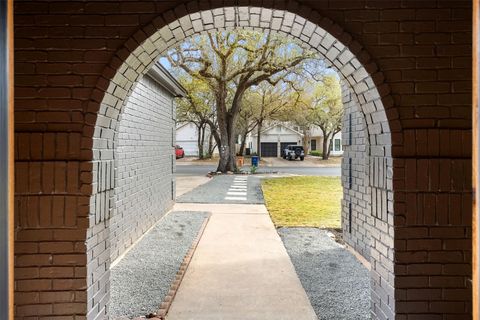 Tiny photo for 10106 LINDSHIRE LN, Austin, TX 78748 (MLS # 5982033)