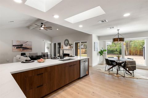 Tiny photo for 10106 LINDSHIRE LN, Austin, TX 78748 (MLS # 5982033)